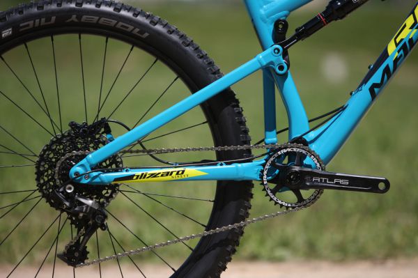 Rock Machine Blizzard 27,5+ 90