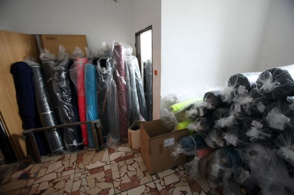 Na návštěvě v Sensoru - sklad látek a příslušenství