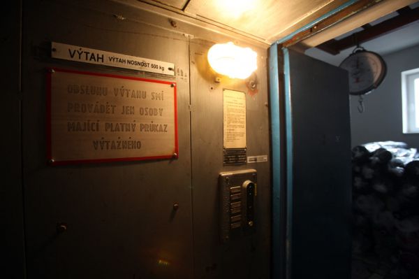 Na návštěvě v Sensoru - ve výtahu to začíná