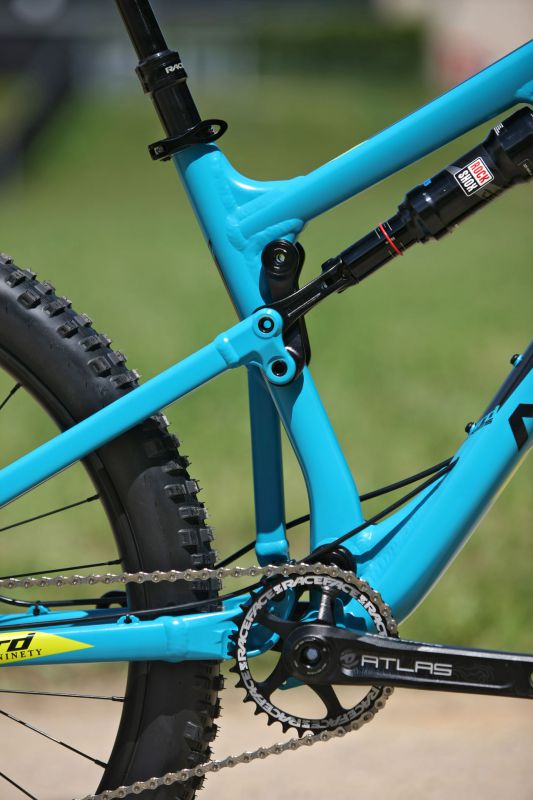 Rock Machine Blizzard 27,5+ 90