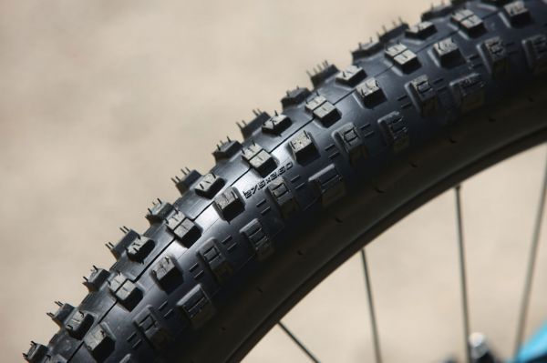 Rock Machine Blizzard 27,5+ 90