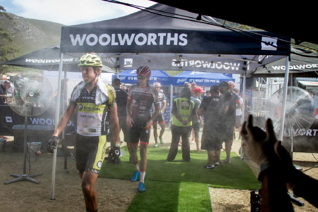 V cíli na závodníky čekalo osvěžení