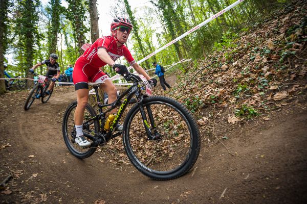 Adéla Šafářová při své domácí premiéře mezi ženami...