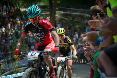 Jan Škarnitzl se prokousává do elitní desítky