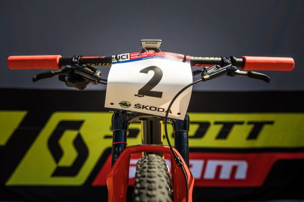 Scot Spark Nino Schurtera