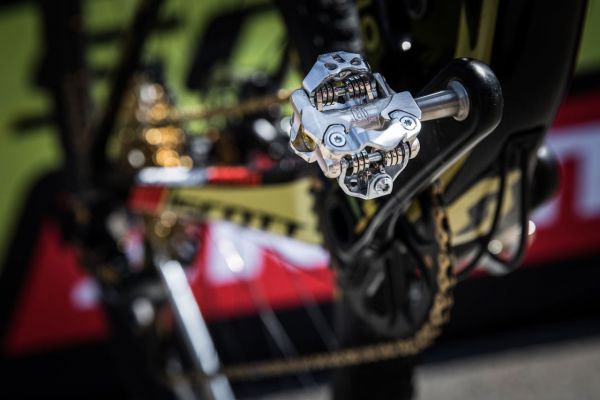 Scot Spark Nino Schurtera