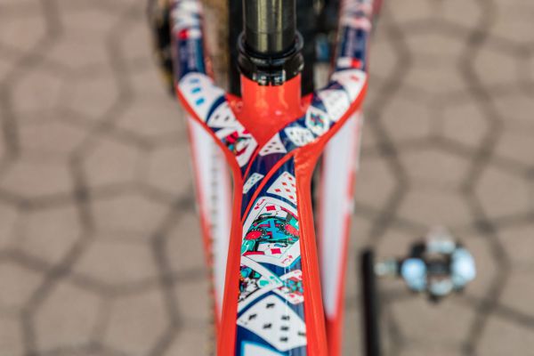 Kross Level Maji, Jolandy a spol.