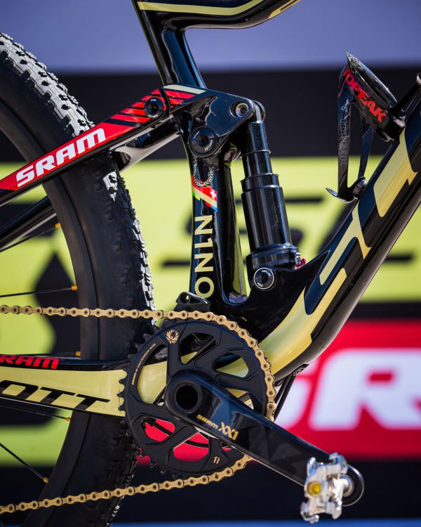 Scot Spark Nino Schurtera