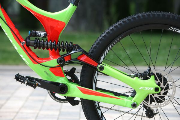 Specialized Demo 8 I Alloy