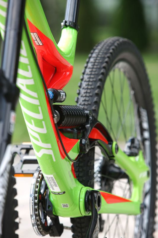 Specialized Demo 8 I Alloy