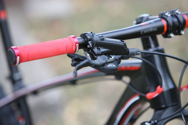 Pells Razzer Race 7 Plus