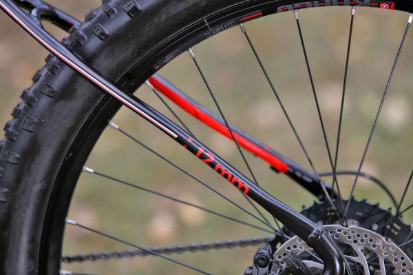 Pells Razzer Race 7 Plus