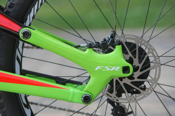 Specialized Demo 8 I Alloy