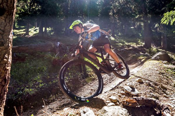 Trek Re:aktiv Thru shaft