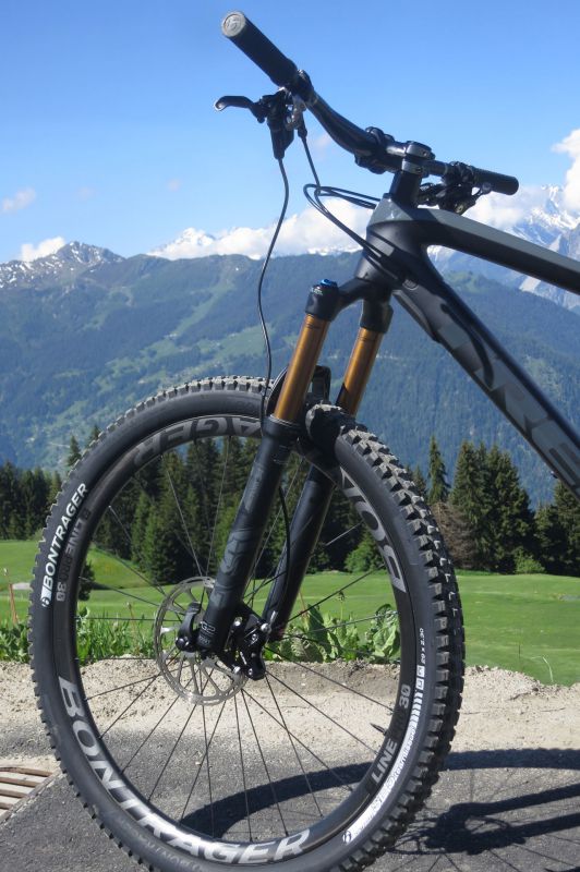 Trek Re:aktiv Thru shaft