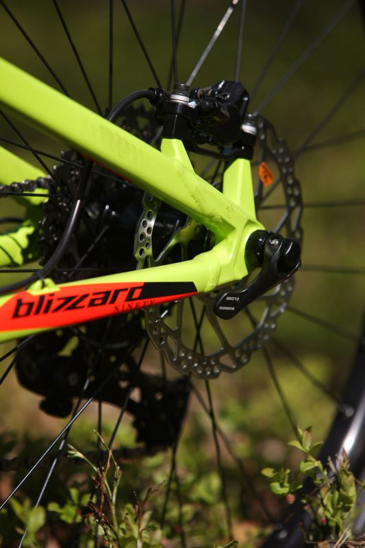 Rock Machine Blizzard 90 27