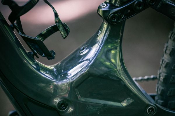 e-Specialized 2017 Levo & Kenevo