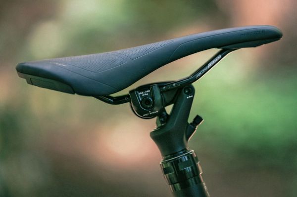 e-Specialized 2017 Levo & Kenevo