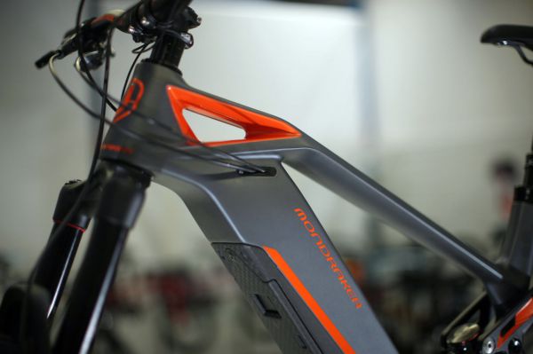 Mondraker 2018 - e-Crusher Carbon