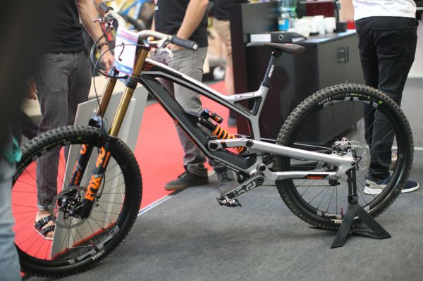 Eurobike 2017 - YT Aarona Gwina