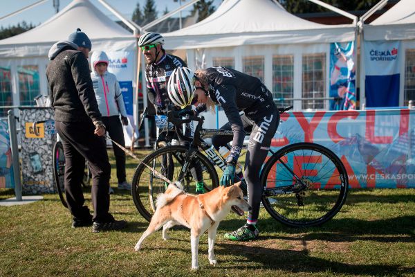 Na start přišla zafandit i Jíťa Škarnizlová