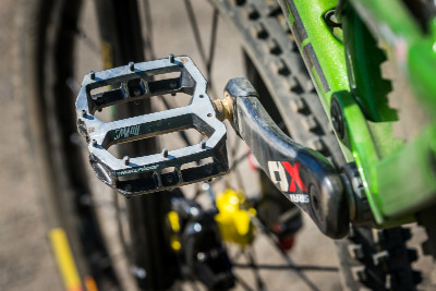 Flat pedals (skoro) win medals