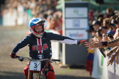 Aaron Gwin skončil 3.