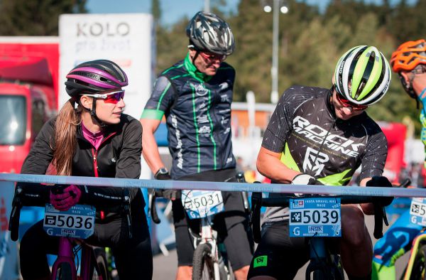 Johana Kolašínová a Jirka Fikejz