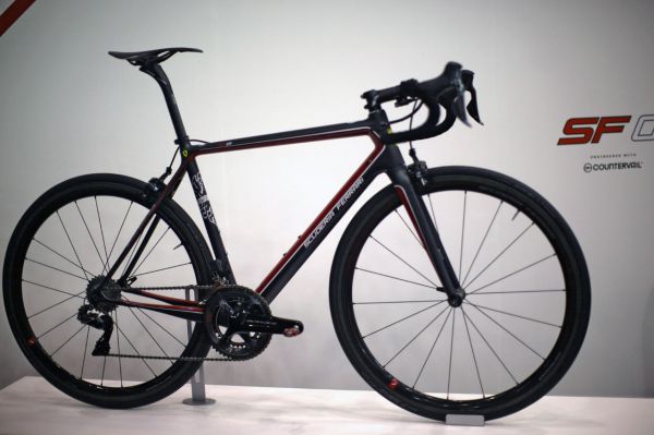 Bianchi / Ferrari 2018 - Eurobike