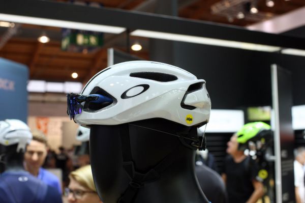 Oakley 2018 - Eurobike