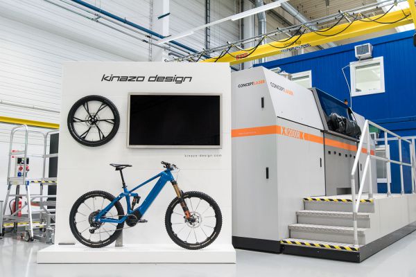 Kinazo e1 - představení ve Stupavské pobočce Volkswagen