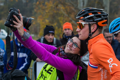 But first, let me take a selfie!