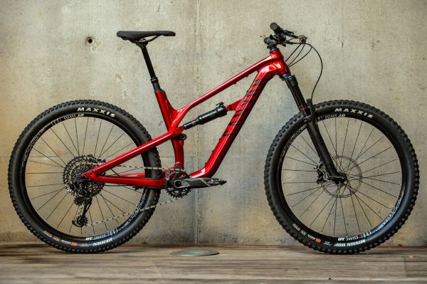 Představení Canyon Spectral 2018