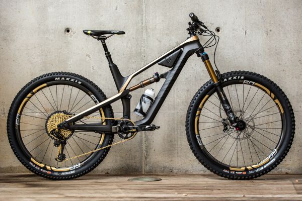 Představení Canyon Spectral 2018