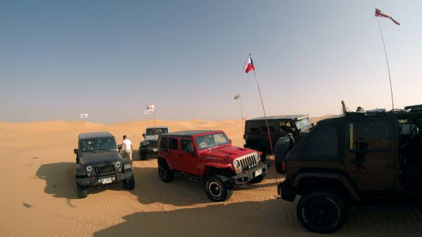 Pouštní safari je oblíbenou kratochvílí místních i expatů, Čechů nevýjimaje