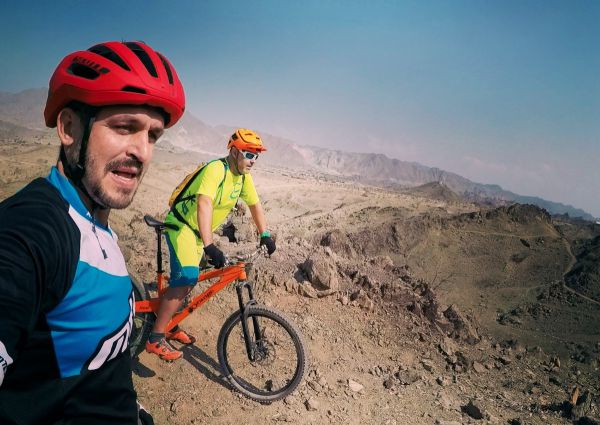 Selfiíčko na nejvyšším bodě červenýho trailu