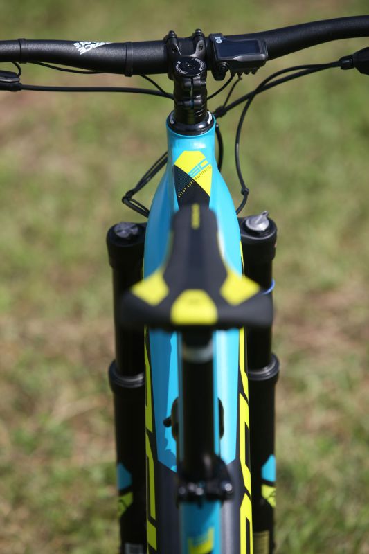 Rock Machine Blizzard INT e50