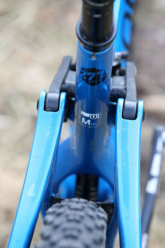 Mondraker Foxy Carbon R