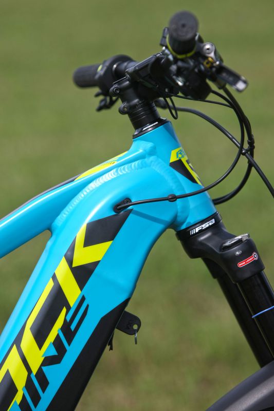 Rock Machine Blizzard INT e50