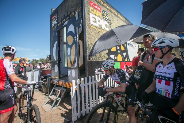 Jistá nervozita byla znát i na česko-americkém páru