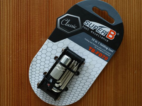 Přehled multiklíčů SuperB