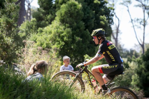 Thomas Frischknecht nechybí....