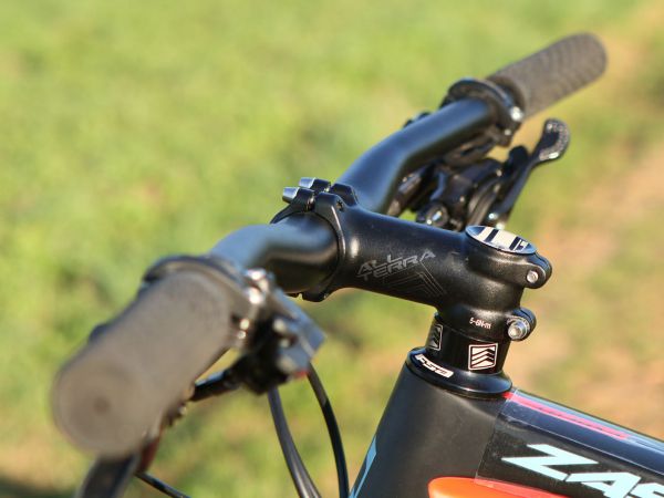 GT Zaskar 29 Carbon Expert