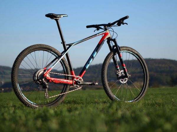 GT Zaskar 29 Carbon Expert