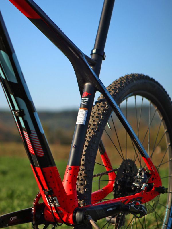 GT Zaskar 29 Carbon Expert