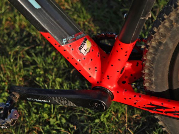 GT Zaskar 29 Carbon Expert