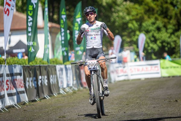 Vítěz kategorie juniorů Mexičan Adair Zabdiel Gutierrez