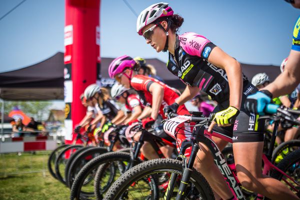 Odstartováno - ženy se vydávají na 1. závod ČP 2018