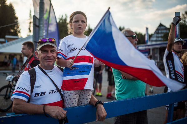 A opět skvělí čeští fanoušci