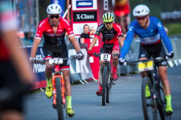 I Škarna se zadýchal...